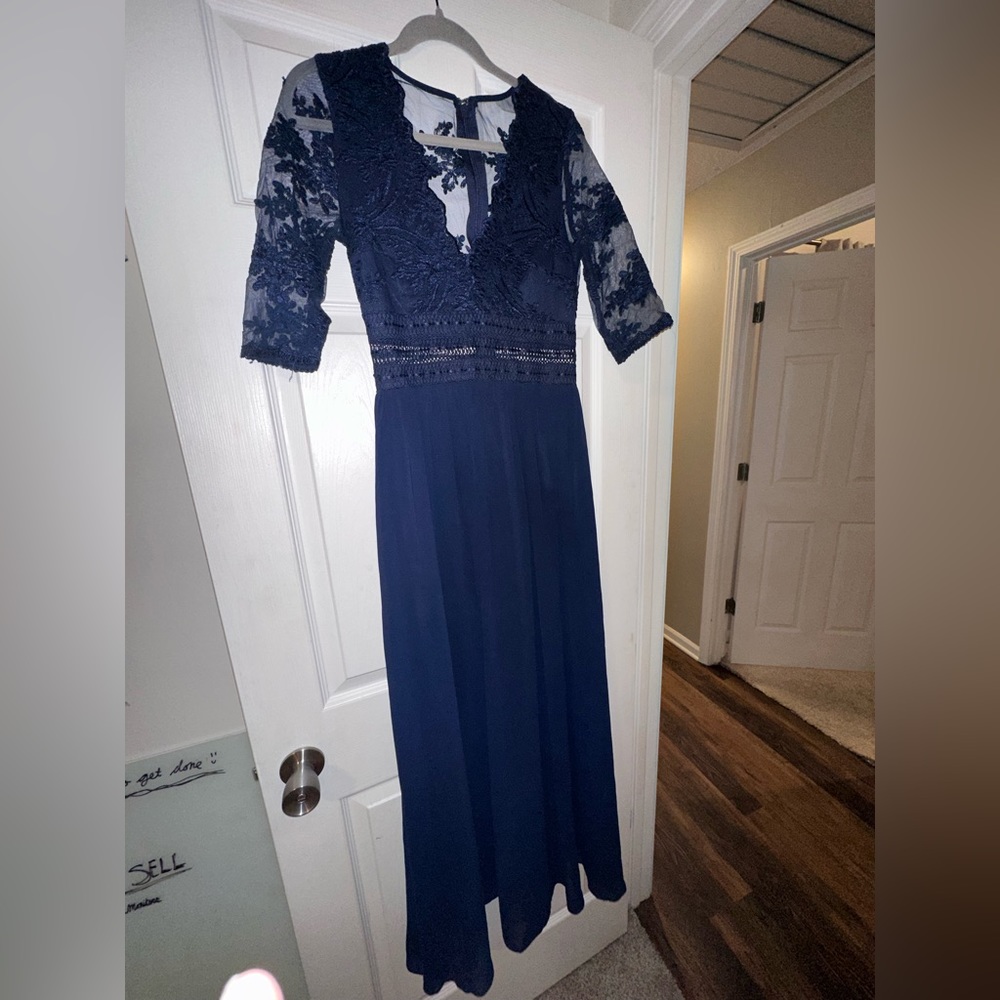 Lacy Quarter Sleeve Navy Maxi Dress